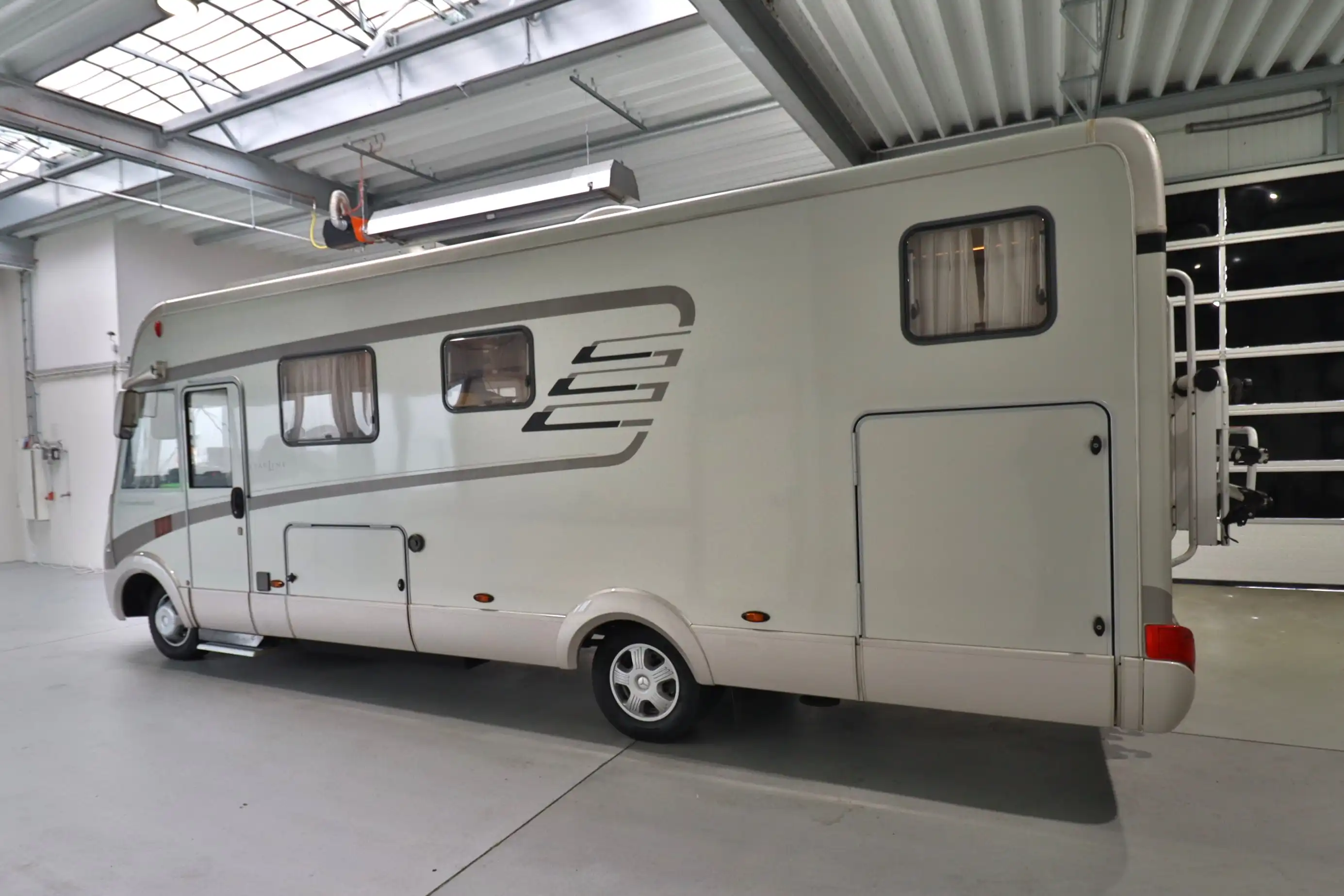 HYMER-ERIBA B 680 Star-Line